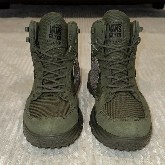 New VANS Sales SAMPLE Crestline WaterProof Shoes / Boots